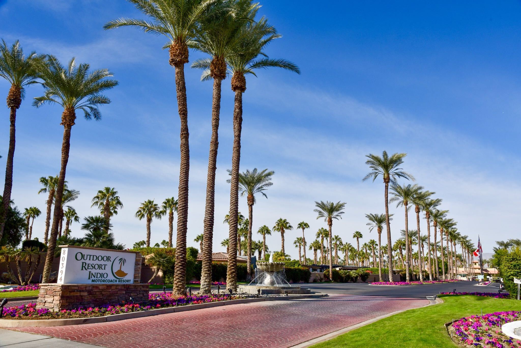 Outdoor Resort Indio Front View - intro to the resort